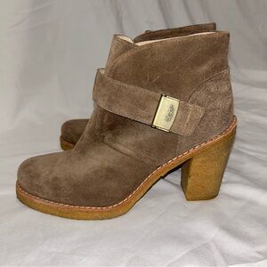 UGG Brienne Brown Tan Suede Heeled Gum Sole Indie Boho Ankle Boots
